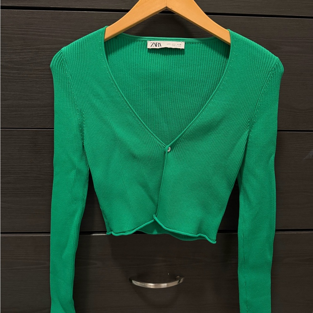 Zara Bright Green Ribbed V-Neck Cropped Cardigan